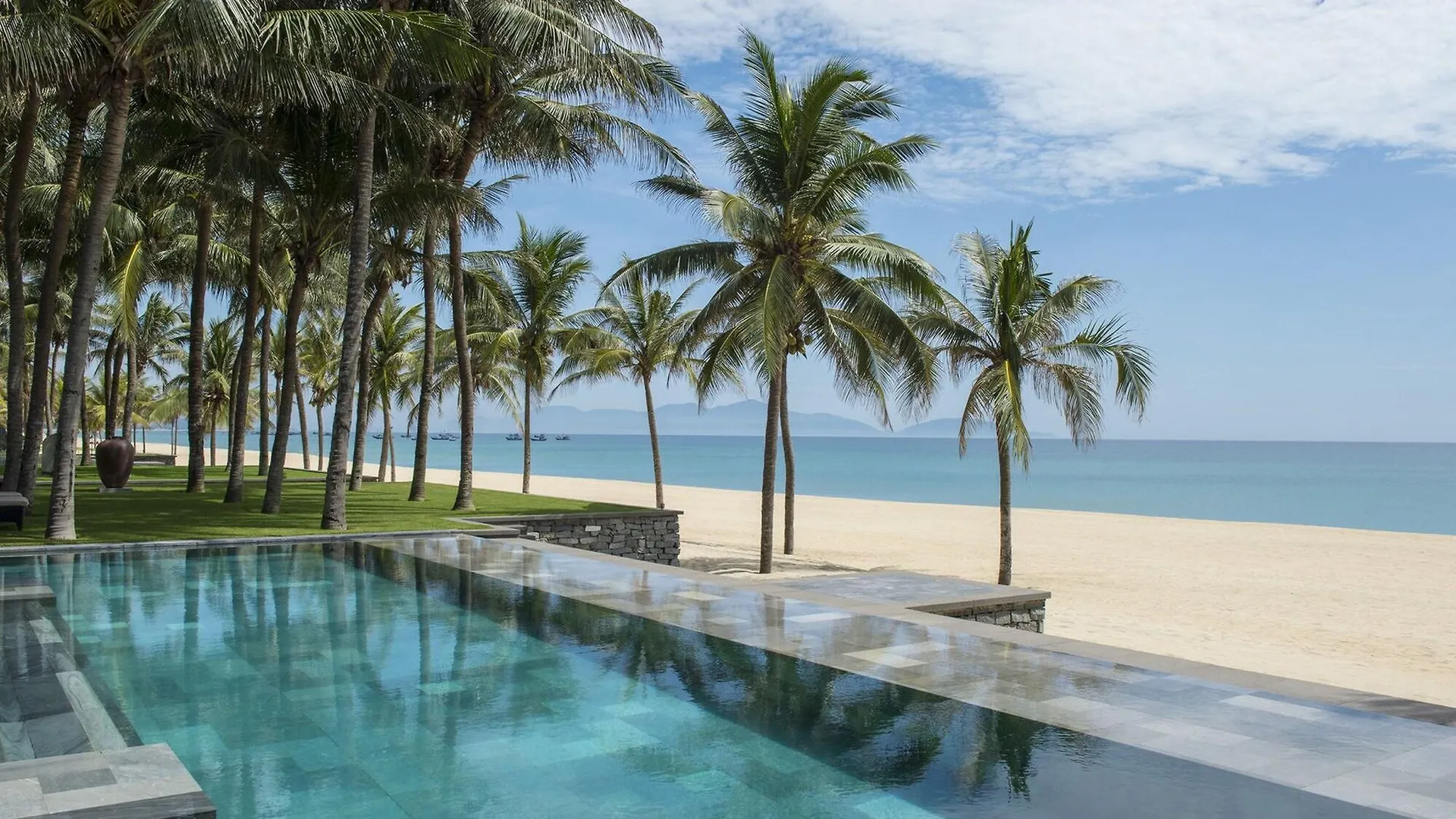 Resort Four Seasons The Nam Hai, Hoi An, Vietnam