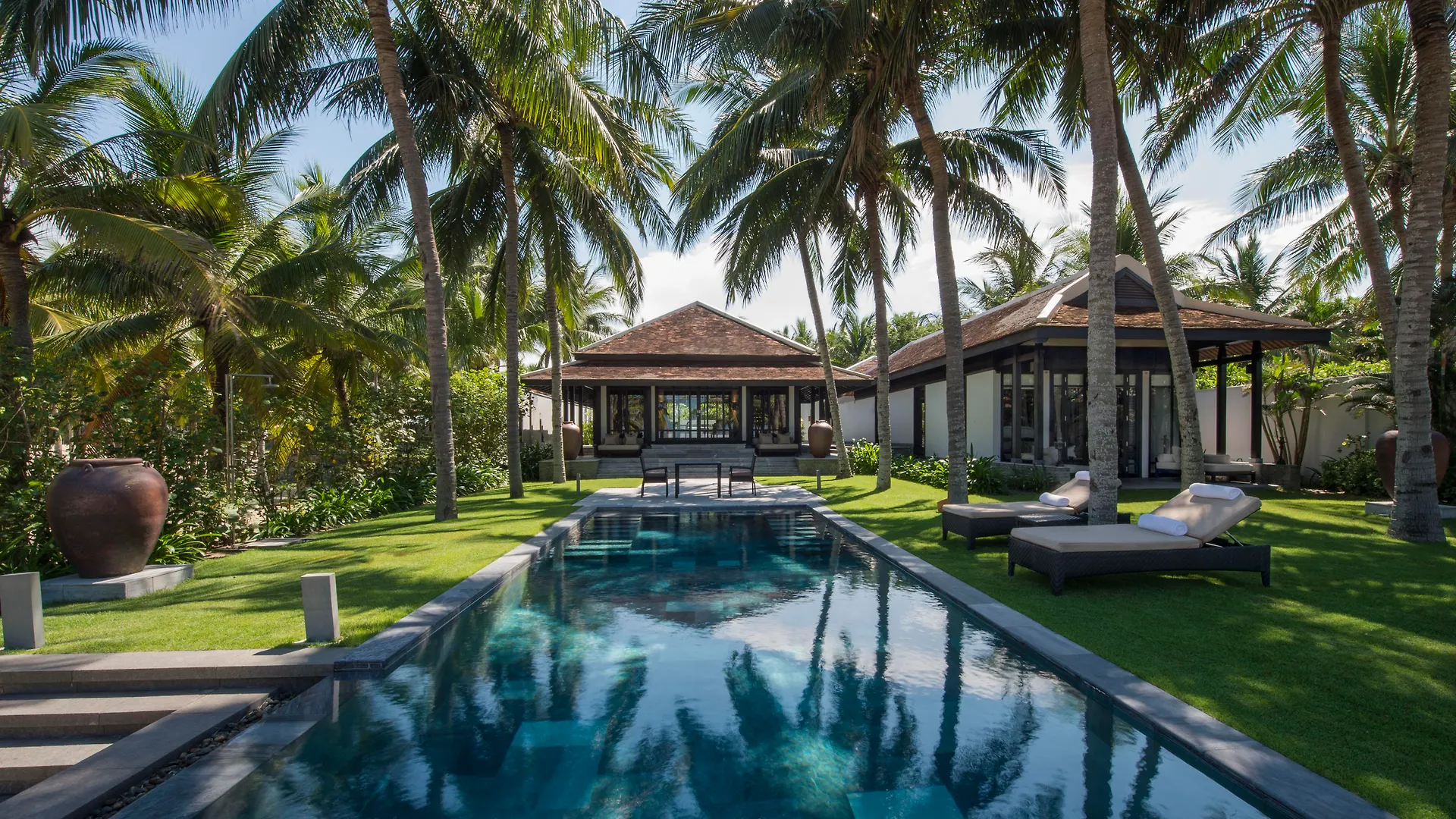 Four Seasons The Nam Hai, Hoi An, Vietnam Ha Bang Vietnam